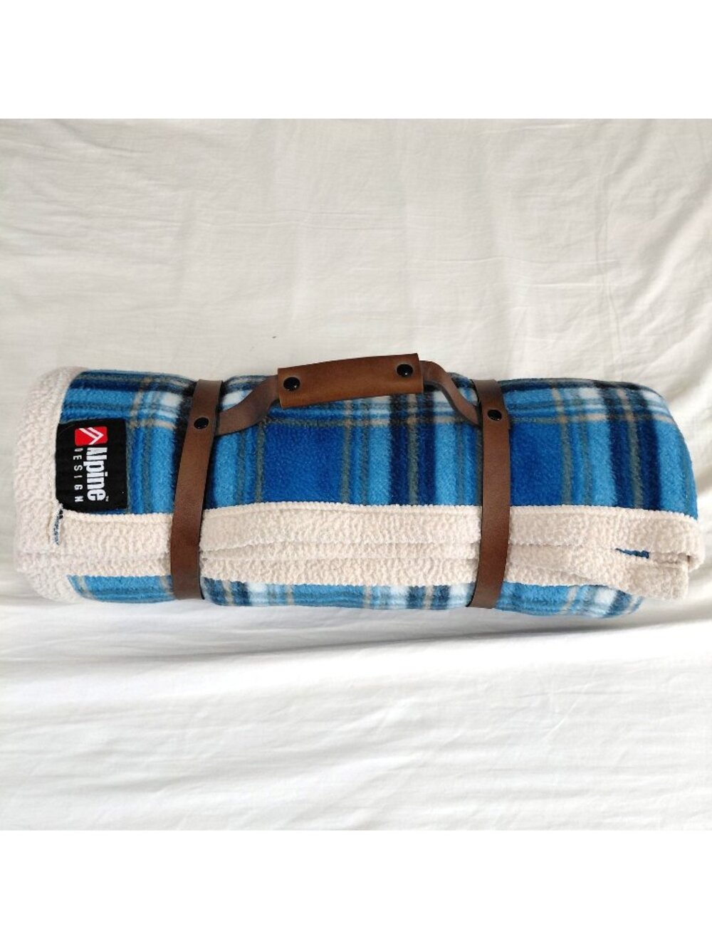 Alpine Design Blanket Throw 62x51 Blue Plaid Sherpa Reversible Carry Strap